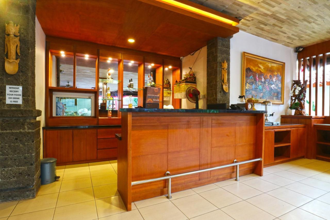 Hotel Sinar Bali Legian Екстер'єр фото